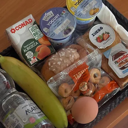 Viamilano25 فندق مبيت وإفطار *