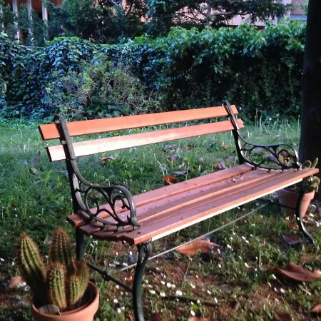 فندق مبيت وإفطار Viamilano25 *