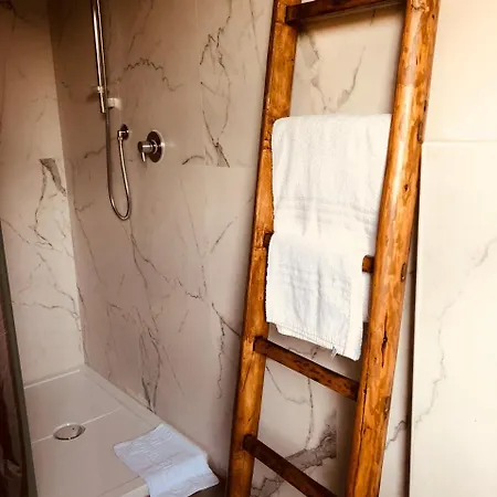 Viamilano25 Bed and Breakfast